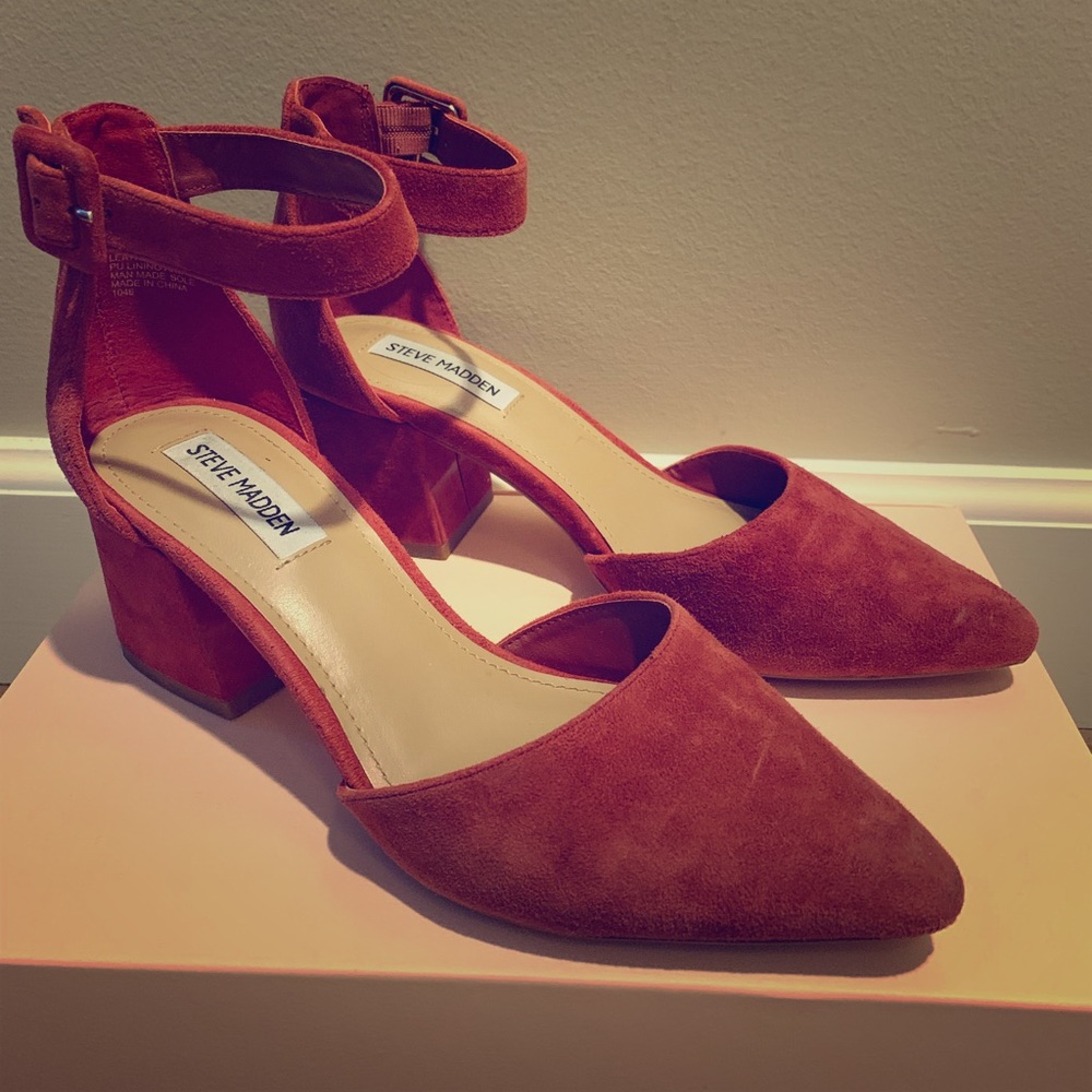 Steve Madden Dainna block heels